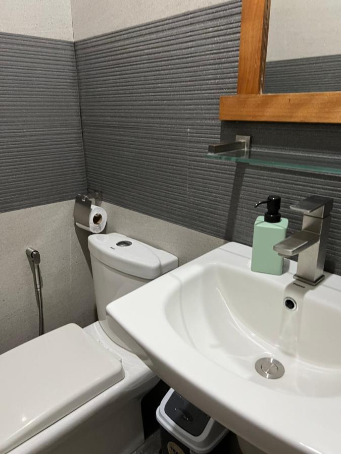Happy Camper Hostel โกรอน ภายนอก รูปภาพ