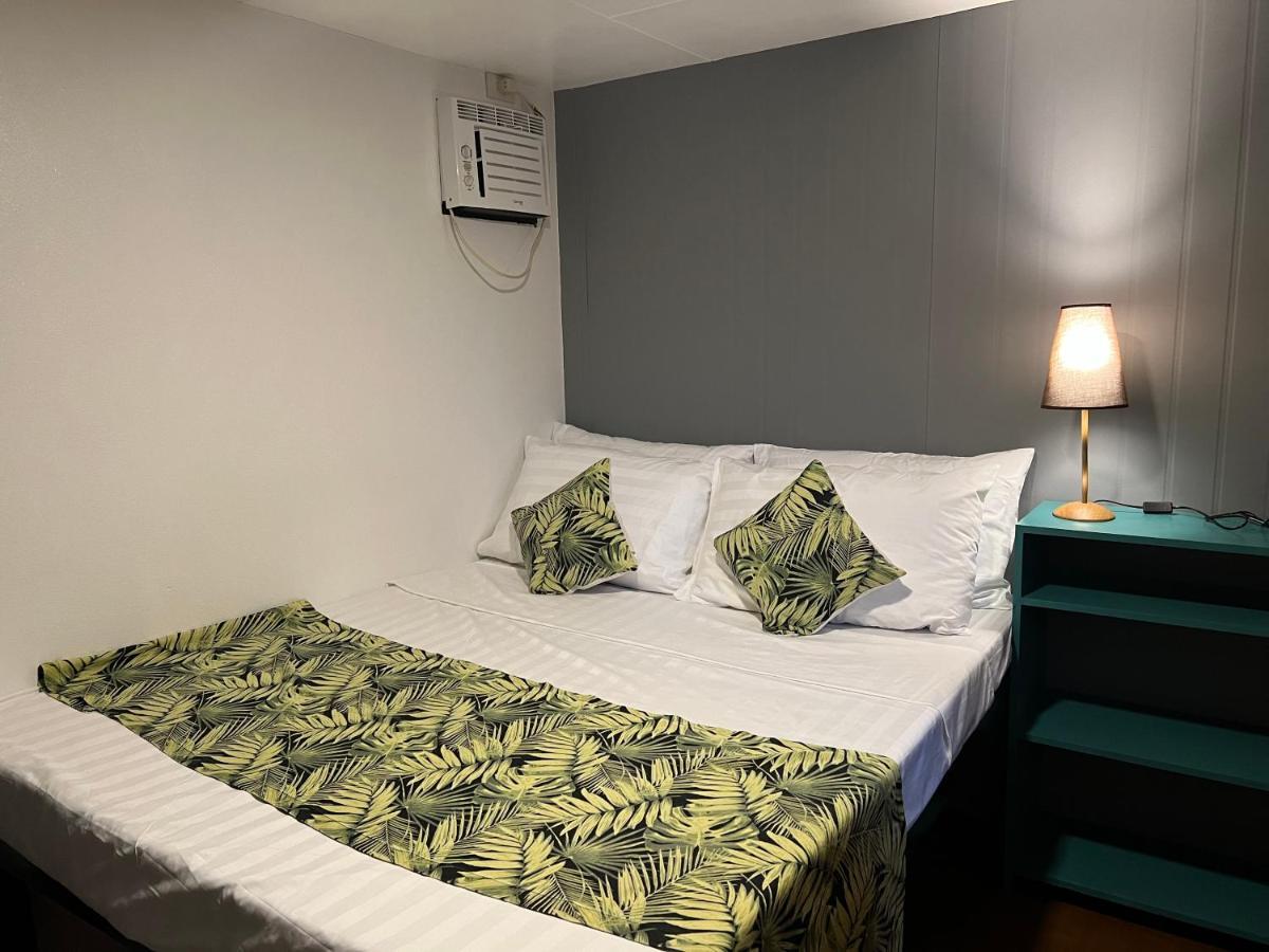 Happy Camper Hostel โกรอน ภายนอก รูปภาพ